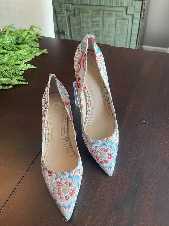 Marc Fisher Shoes - Rare Marc Fisher Zala Floral Brocade Embroidery Pointy Toe Block Heel Pumps SZ 9